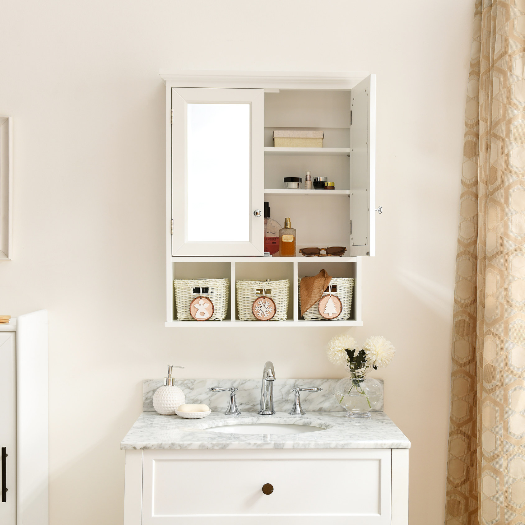 Waterproof and Moisture-Resistant Bathroom Cabinet / Suitable for Humid Toilets