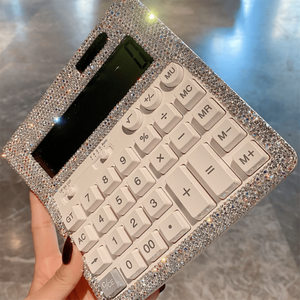 Rhinestone Crystal Calculator, Standard Desk Calculator LCD Display, Battery and Solar Powered Shiny Calculator