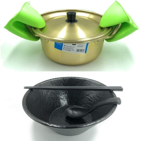 

Korean Traditional Instant Ramen Small Hot Pot Set 6.3 Aluminum Noodle Hot Pot(16cm 1 Quart) with Lid Silicone Hot Pot Holder Premium Melamine Ramen Bowl Chopsticks and Spoon Pack