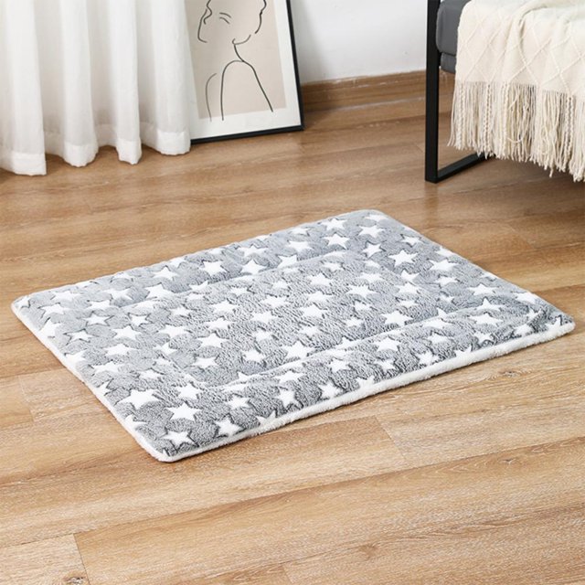 Feltree All-Season Pet Sleeping Mat for Cats and Dogs, Soft Plush Cloth, Coffee Color, Scratch-Resistant, Easy to Clean, 35x27 Inches