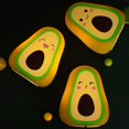 thumbnail image 3 of Lámpara LED de noche con forma de aguacate Feliz Sencillez, 3 of 3