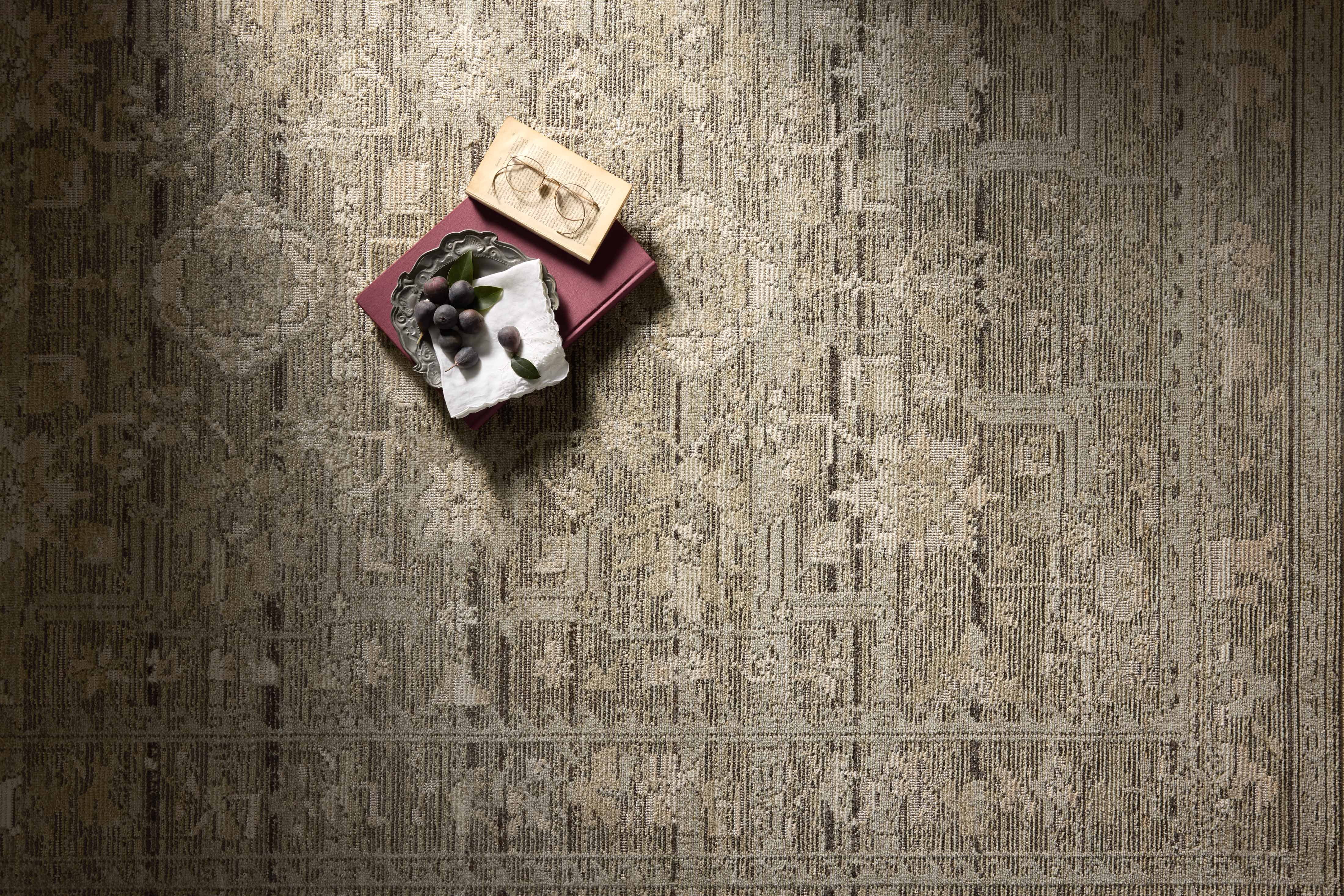 Loloi Milena Sage / Ivory 4'-0" x 10'-0" Area Rug