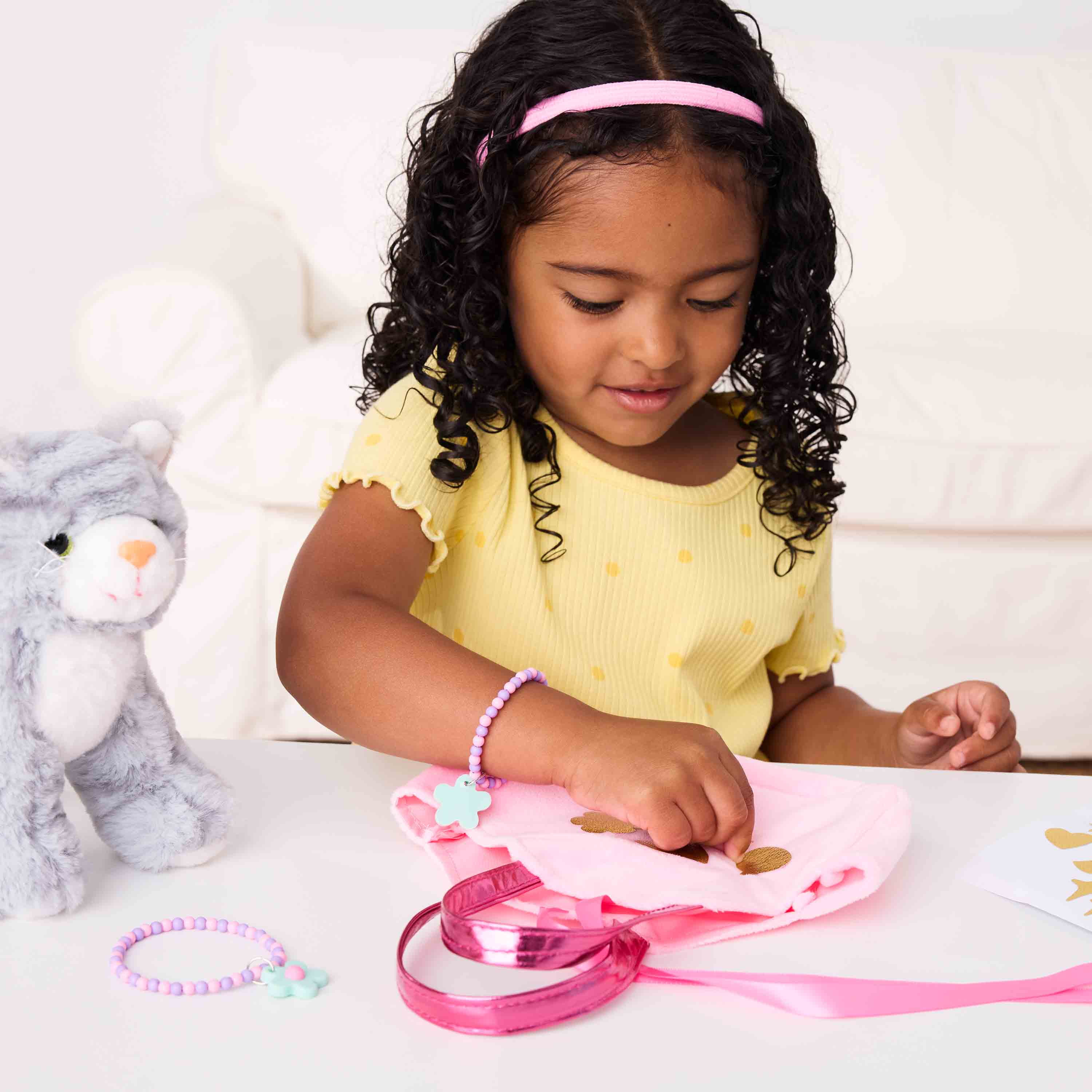 Creativity for Kids Cuddly Kitten Kit | Plush Pet, Purse & Jewelry Craft for Screen-Free Play (Ages 4+)