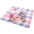 thumbnail image 1 of Juego de té para pícnic de juguete Fisher-Price Wood, 18 piezas con manta, 3 o más, 1 of 6