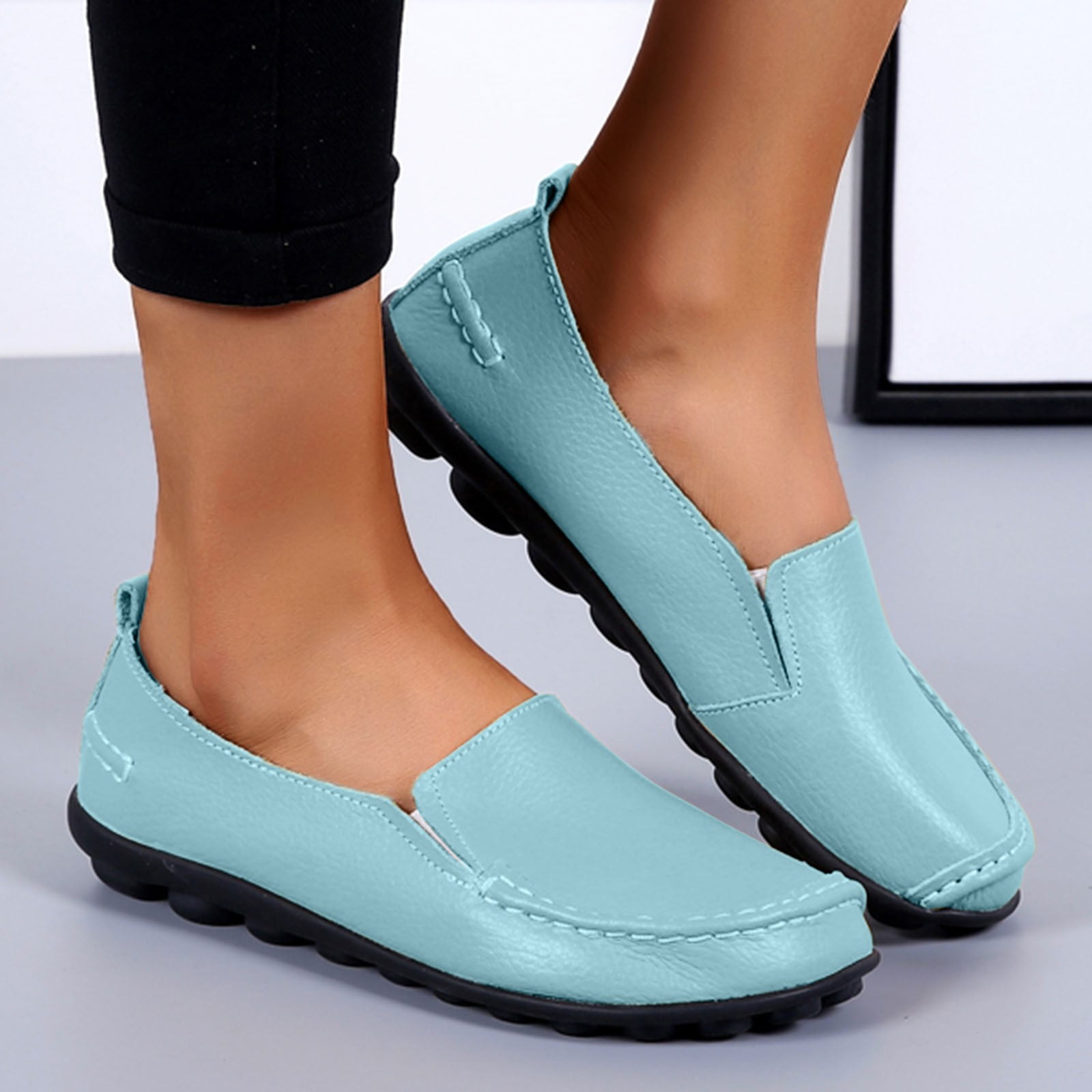 Dakaela Women's Leather Loafers Comfortable Casual Moccasins Soft Walking Driving Slip on Flat Shoes