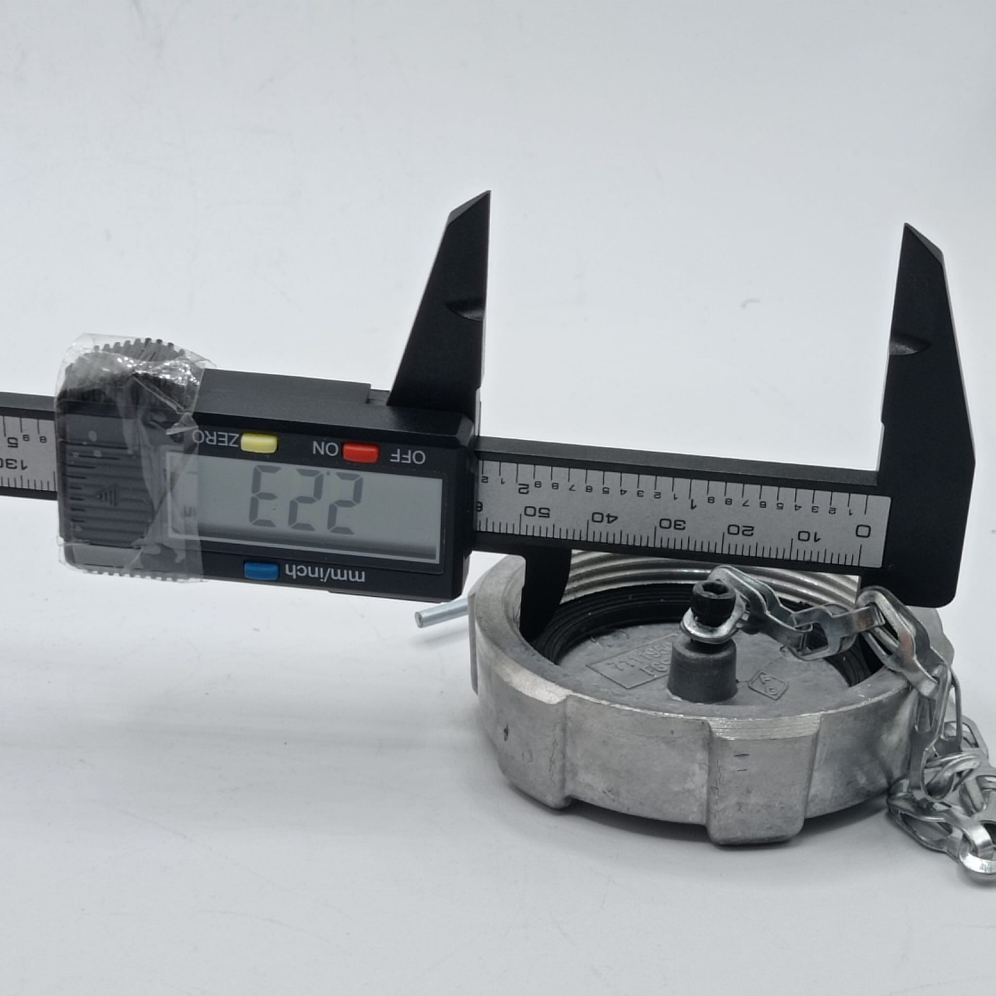 3559312C1 Fuel Cap Assy Alum 2In Non Locking & Chain Replacement  