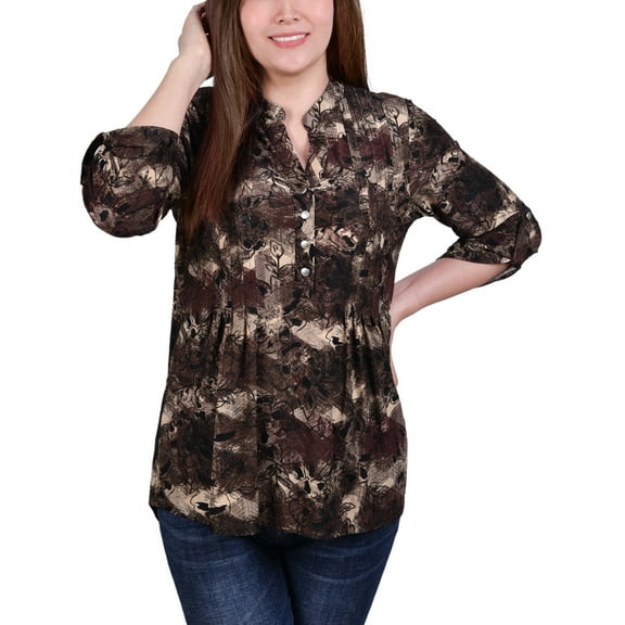 3/4 Roll Tab Sleeve Y Neck Top