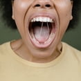 thumbnail image 4 of 10 unidades de hilo dental con carrete incorporado, repuesto de hilo dental de poliéster con núcleo de repuesto para limpieza bucal, 50 m, 4 of 7