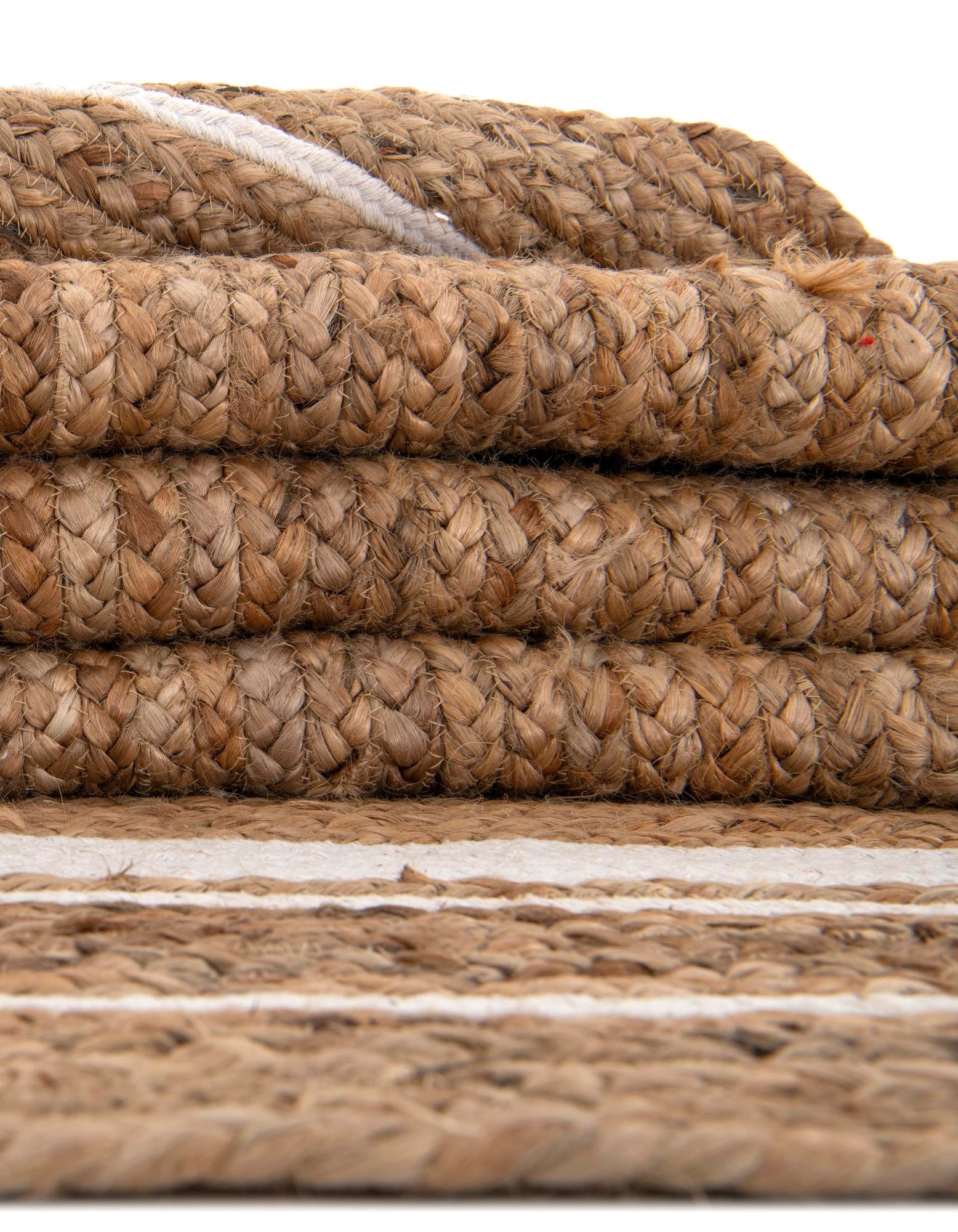 Unique Loom Braided Jute Collection Area Rug - Gujarat (3' 3" Round Natural and White/Ivory)