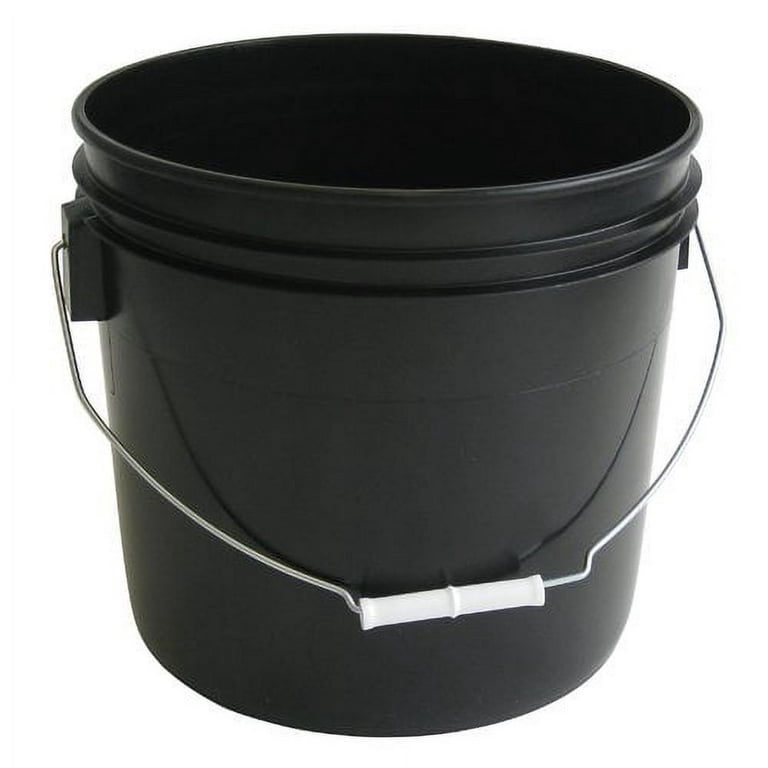 Encore Plastics 3.5-Gallon and 5-Gallon White Plastic Bucket Lid in the  Bucket Accessories department at