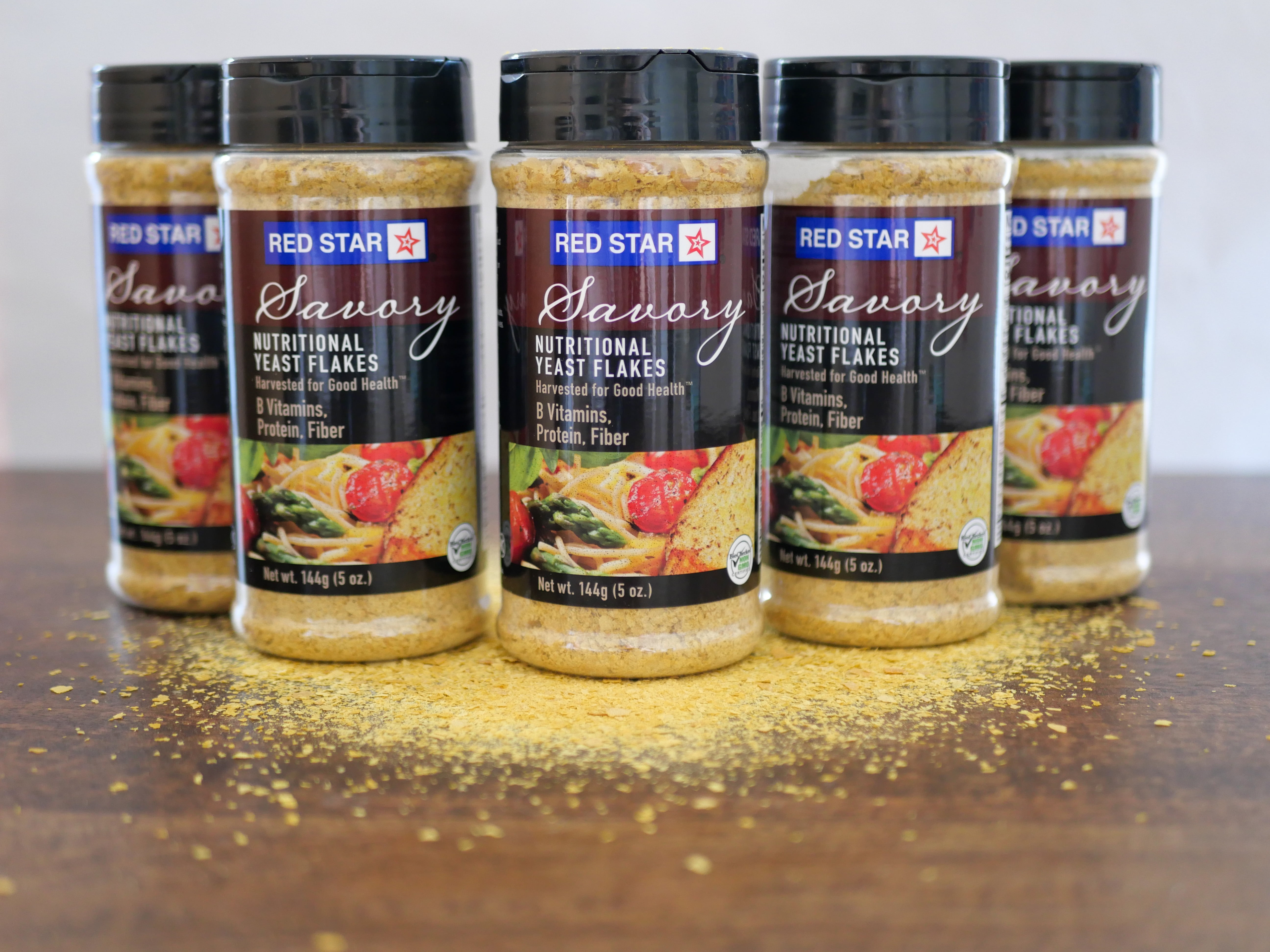 (6 pack) Red Star Savory Nutritional Yeast Flakes, 5 oz Shaker, Contains Soy