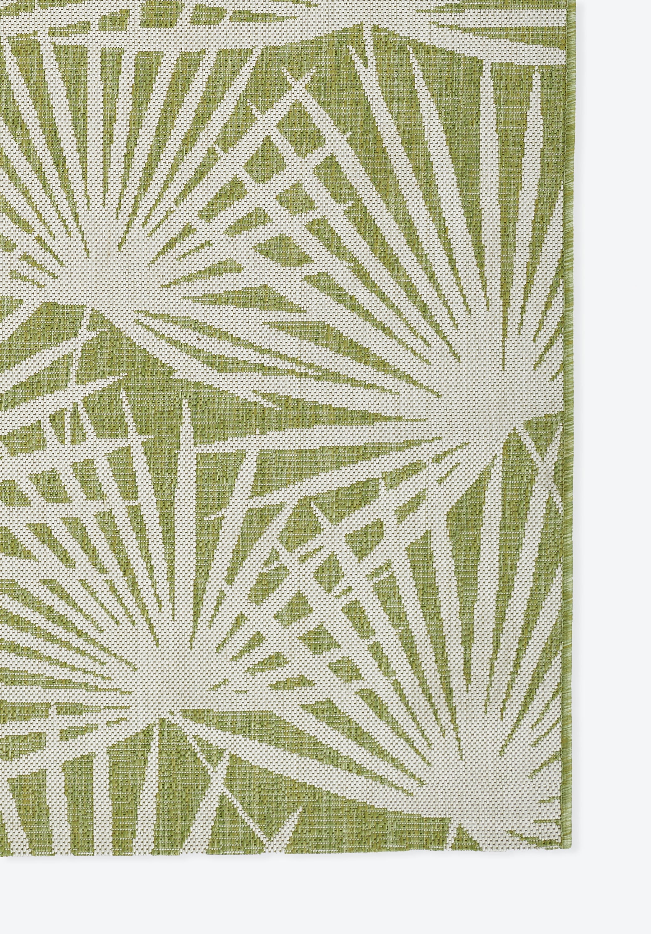 Novogratz by Momeni Villa Sorrento Green Indoor Outdoor Rug 5'3" X 7'6"