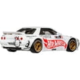 thumbnail image 4 of Coche de juguete Hot Wheels Premium Car Culture 1:64 Nissan Skyline, 4 of 6