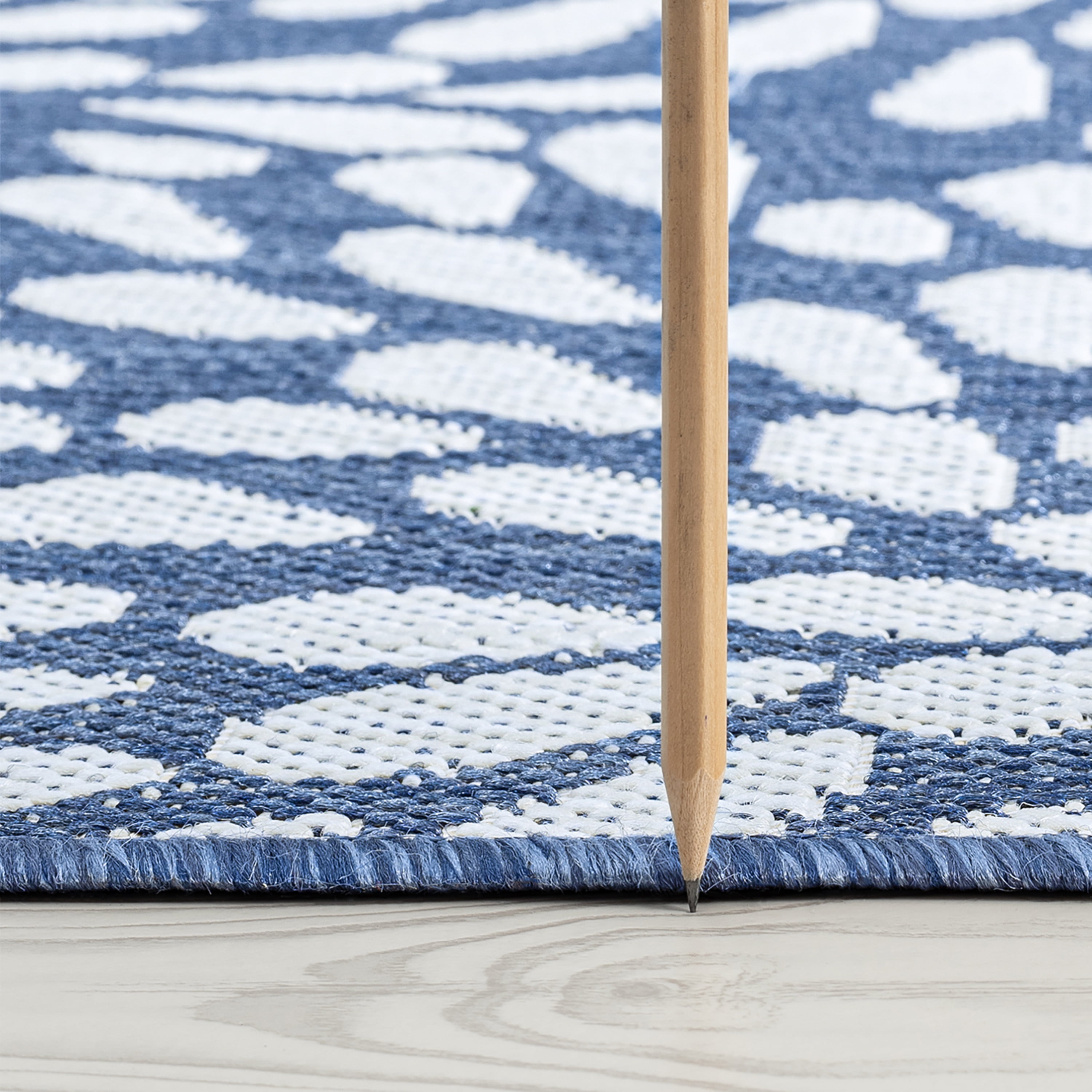 2x3 Water Resistant, Small Indoor Outdoor Rugs for Patios, Front Door Entry, Entryway, Deck, Porch, Balcony | Outside Area Rug for Patio | Blue, Floral | Size: 2' x 3'