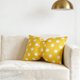 thumbnail image 3 of Cojín lumbar | Cojín decorativo con lazo para sofá y cama | Funda de cojín de terciopelo de 50x33 cm para decoración del hogar y detalles decorativos en la sala de estar., 3 of 5