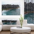 thumbnail image 1 of Rocky Coast avec Mousse en Azores, 1 of 3