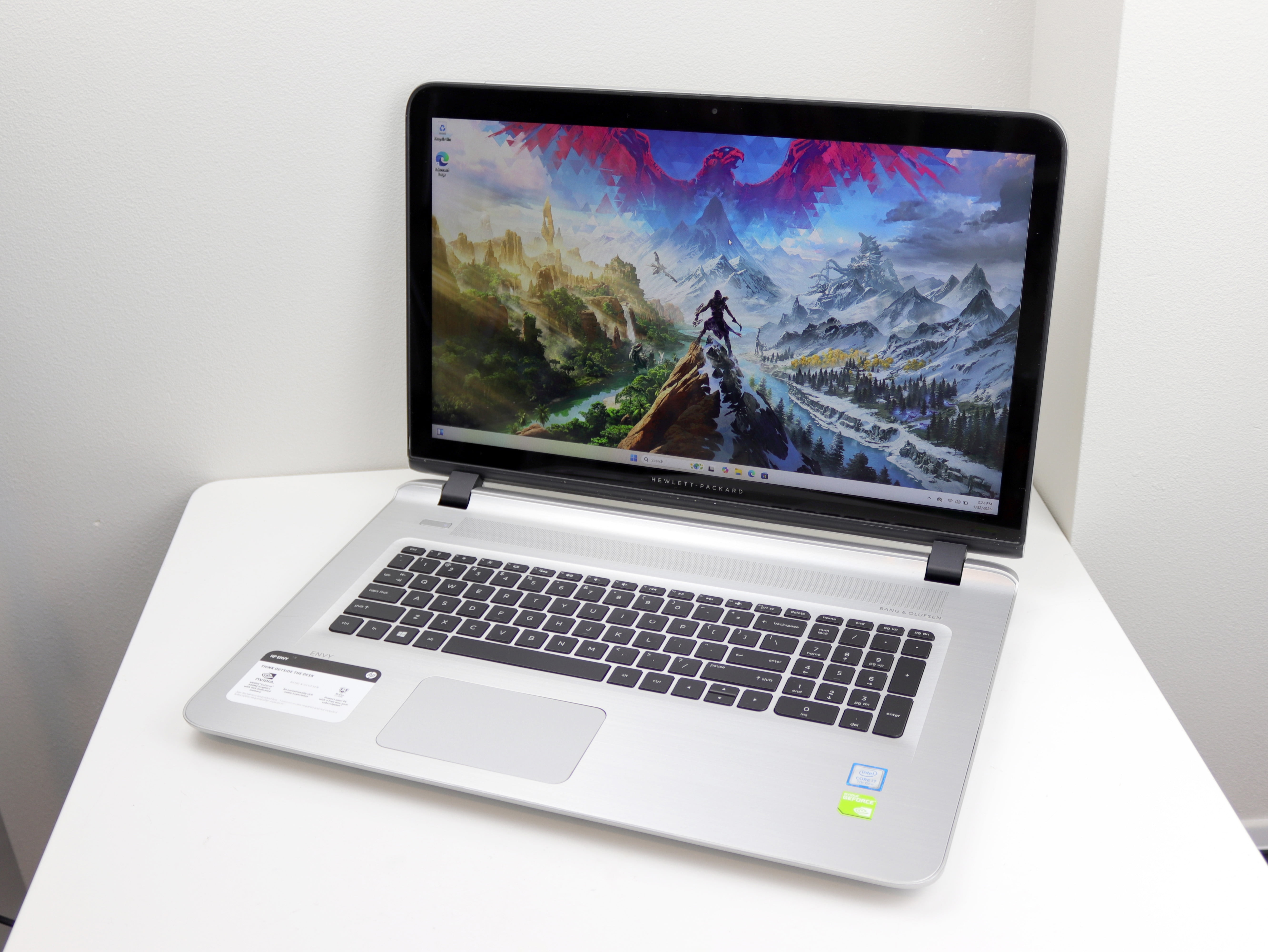 HP Envy 17's
