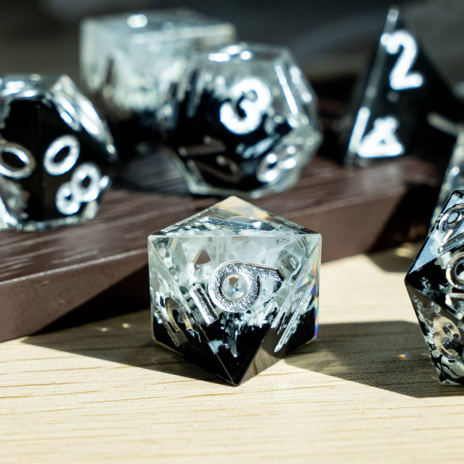 Cusdie Sharp Edges Dice DND, 7 PCs D&D Dice, Handcrafted Polyhedral Dice Set, for Role Playing Game MTG Pathfinder ( Four Seasons- Winter )