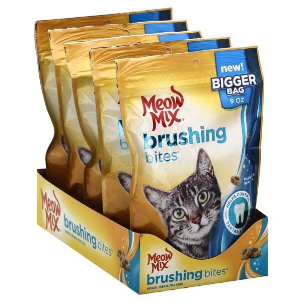 Meow Mix Brushing Bites Cat Dental Treats, Made with Real Tuna, 9Ounce
