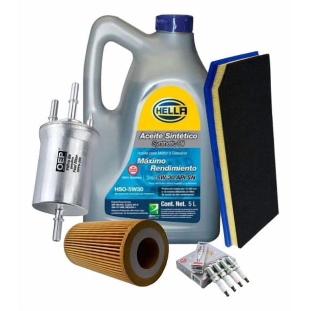 kit de afinacin seat leon cupra 14-15 2.0l turbo 4l bplati con aceite sintético Hella 5 L, filtro de aire plano, filtro de aceite cartucho, filtro de combustible metálico y cuatro bujías, disposición frontal sobre fondo blanco. Su tamaño compacto lo hace adecuado para mantenimiento de motor en taller o uso doméstico.