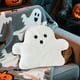 thumbnail image 3 of Cojín de Fantasma de Halloween de 23X18 Cm. Cojín Decorativo Adorable y Espeluznante para Halloween | Suave y Acogedor | Uso Versátil | Regalo Ideal para Los Amantes de Halloween, 3 of 6