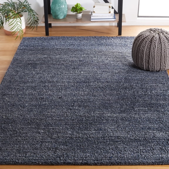 Safavieh Himalaya Flanagan Solid Area Rug, Black/Gray, 5' x 8'