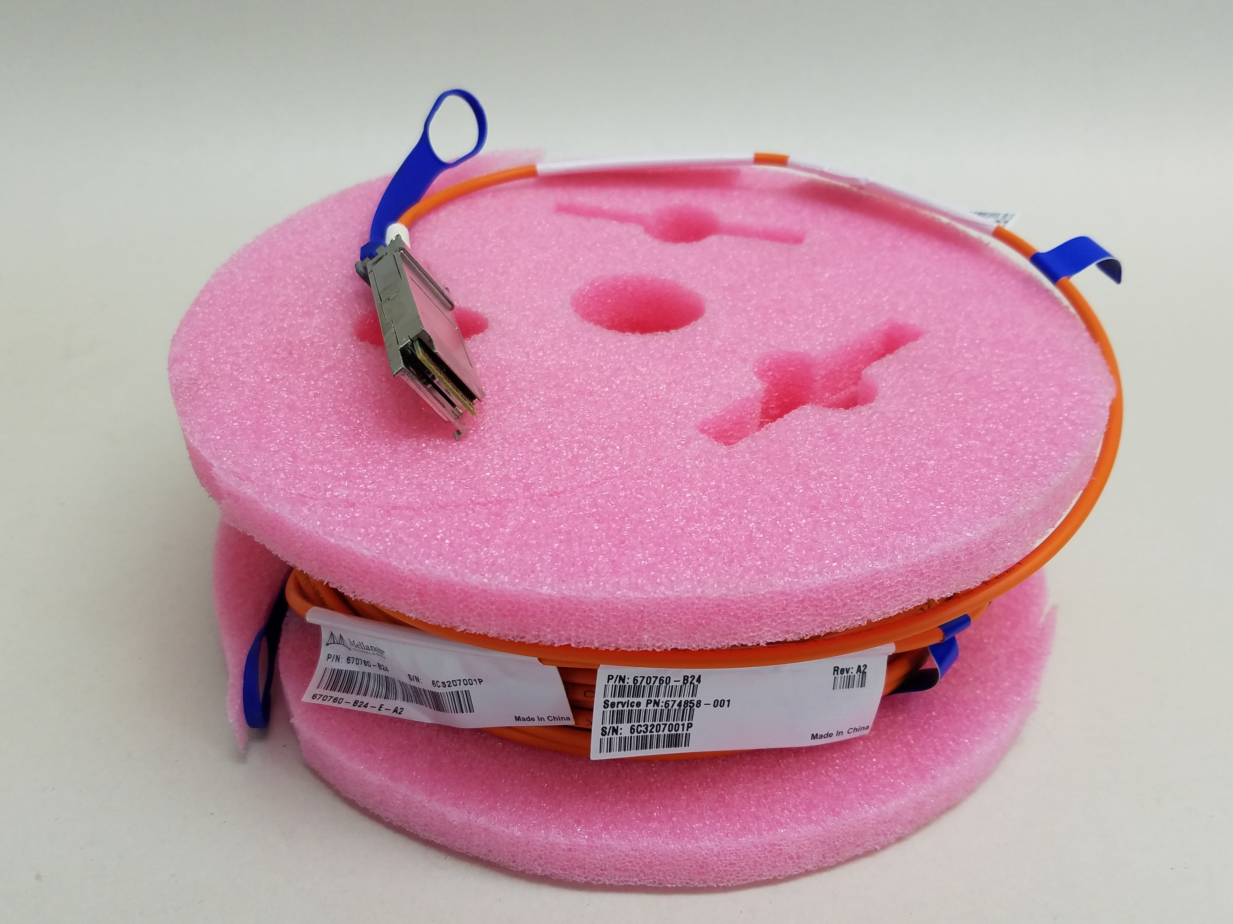 HP Mellanox 674858-001 670760-B24 InfiniBand FDR QSFP 10M Fiber Cable