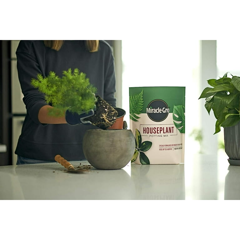 Miracle grow potting soil walmart deals
