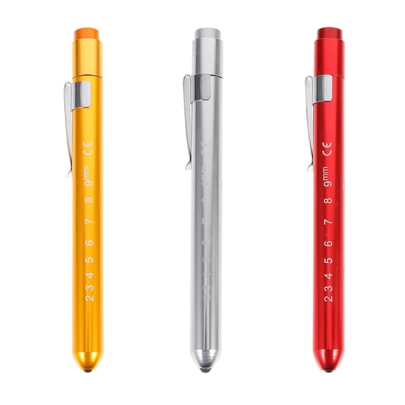 3 piezas reutilizables LED Penlight con cálida luz blanca / Pupil Gauge (Color aleatorio)