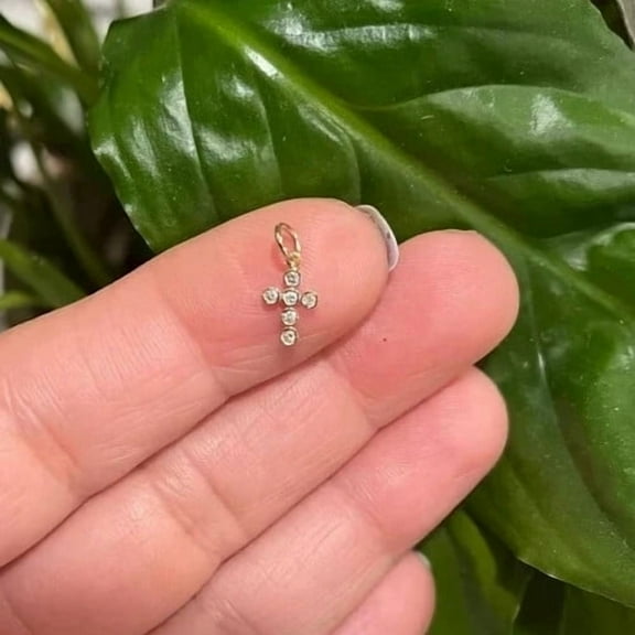 1Ct Round Cut Lab-Created Diamond Tiny Cross Pendant 14k Yellow Gold Plated