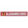thumbnail image 3 of Fremont Die Produits de Consommation F80314 Panneau de Rue en Styrène - Blackhawks de Chicago, 3 of 3