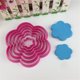 thumbnail image 4 of 1 juego de cortadores de galletas con forma de flor, de plástico, con forma de pentagrama y corazones, para hornear, para niños., 4 of 8