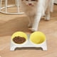 thumbnail image 1 of Comedero y bebedero doble inclinado para mascotas: diseño ergonómico que protege la columna cervical, base antideslizante que evita que se vuelque, plástico seguro para gatos y perros., 1 of 5