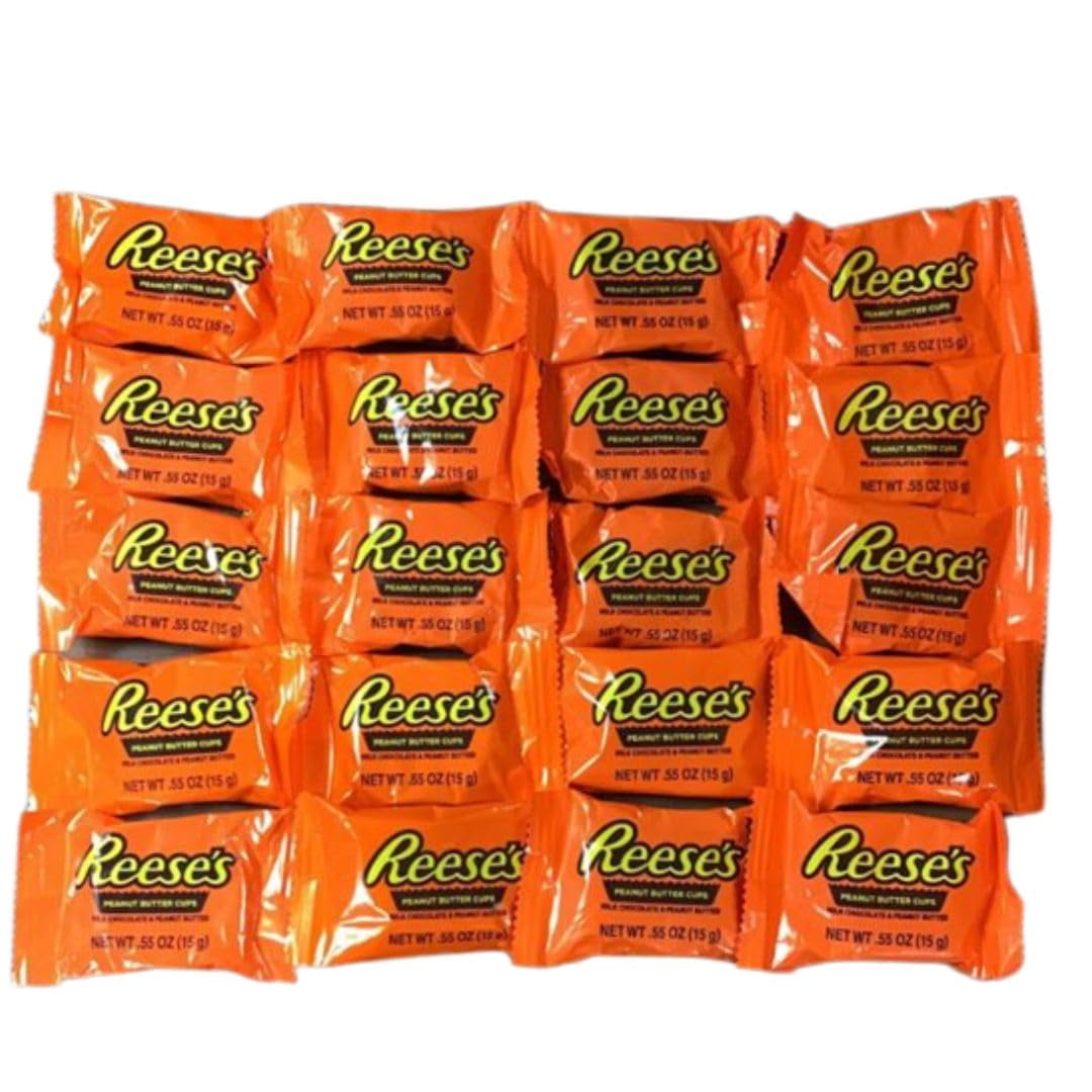 CandyKrave Reese's Deliciously Irresistible Milk Chocolate Peanut Butter REESE'S Cups - Snack Size Candy, (2 pound)