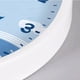 thumbnail image 3 of Reloj de pared creativo for sala de estar, reloj de pared for el hogar sin perforaciones, reloj de cuarzo de onda eléctrica silenciosa, adecuado for sala de estar, estudio, dormitorio., 3 of 5