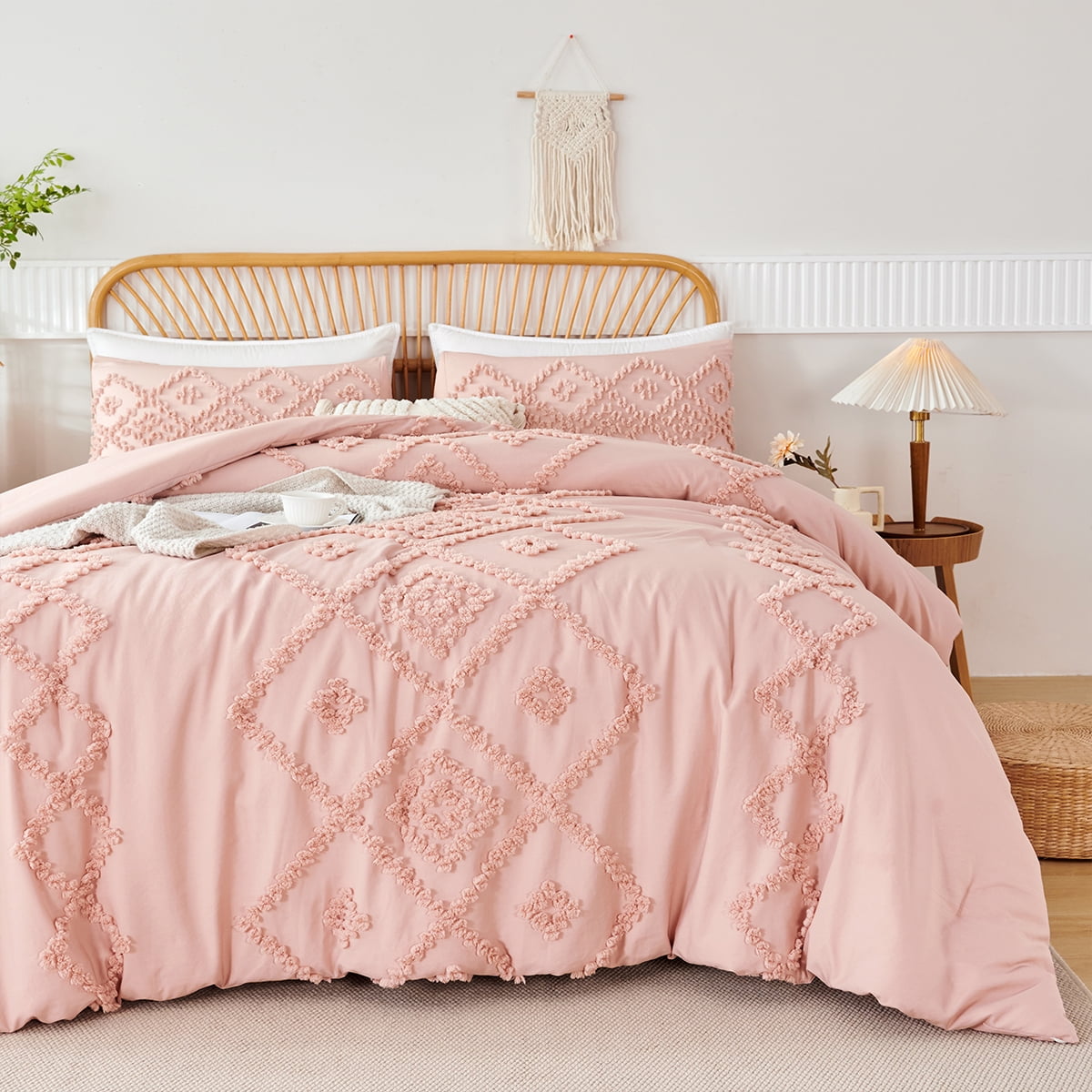 RYNGHIPY Jacquard Tufts Bedding Set Pink King 3 Pcs Farmhouse Style Geometric Solid Blush Comforter Set with Pillowcases Lightweight Microfiber (King, Pink)