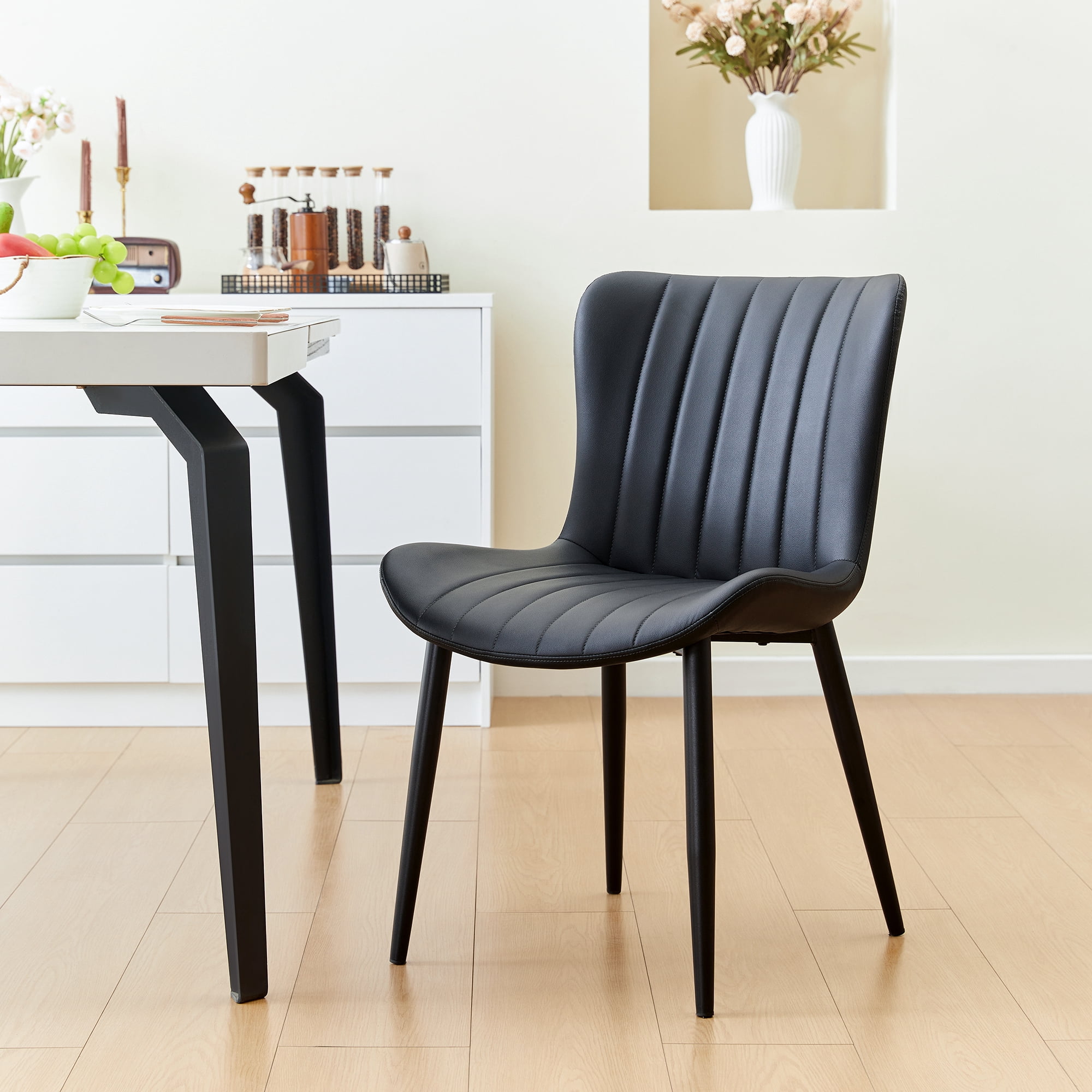 Euroco Mid-Century Modern Dining Chairs Set of 2, Accent Chairs with Curved Back and Iron Frame, Kitchen Side Chairs for Bedroom, Living Room,Dining Room,Black