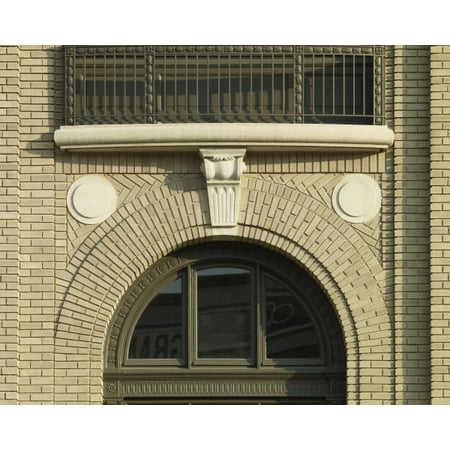 

Print: Door Detail Federal Building Grand Island Nebraska 2007