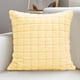 thumbnail image 5 of Funda de cojín de chenilla para sofá de 45 x 45 cm | Funda de cojín decorativa para la mesita de noche de salón | Respaldo suave y firme | Lavable a mano o a máquina | Relleno no incluido, 5 of 6