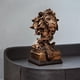 thumbnail image 4 of Escultura de león, estatua de león, figura decorativa de escritorio de resina creativa, modelo Animal para dormitorio, oficina, gabinete, estantería,, 4 of 5