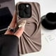 thumbnail image 5 of Funda de teléfono con diseño de corazón de amor en 3D y arrugas plegables a la moda para iPhone 13, 14, 15 Pro Max, 16 Plus, 11, 12 ProMax, cubierta completa de silicona mate suave, 5 of 5