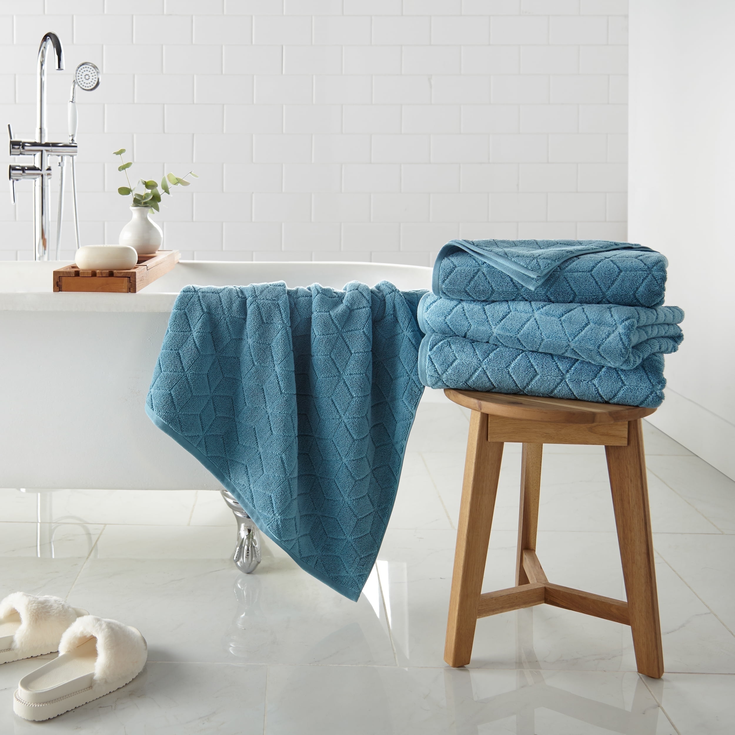 WelHome 100% HYGROCOTTON® 4-Piece Textured Soft Bath Towels Set, Delphinium Blue, 550 GSM, 30" x 56", Large, Absorbent & Plush Bathroom Towels