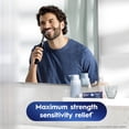 thumbnail image 2 of Pasta de dientes Crest Pro-Health Advanced Sensitive Whitening, 2 of 9