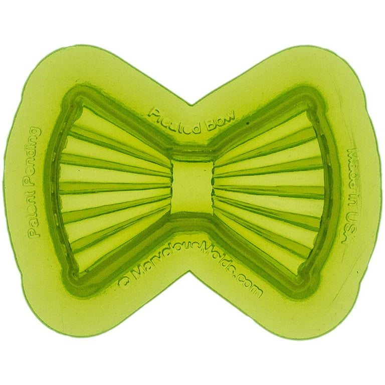 Marvelous Molds Pretty in Pleats Mold Cake Supplies