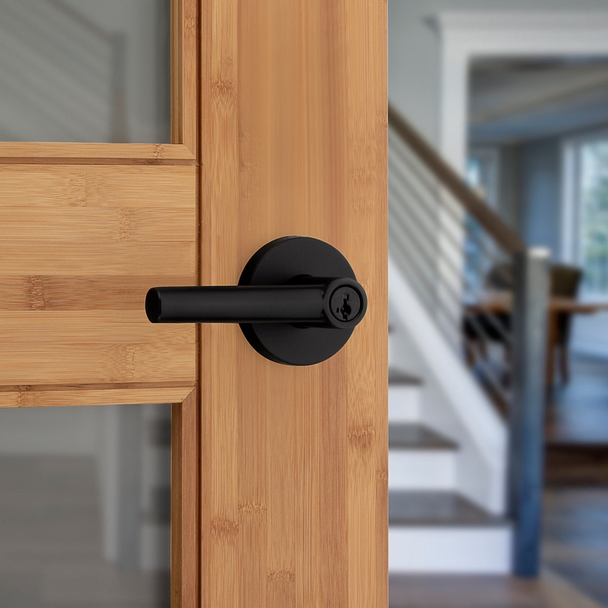 Kwikset Milan Round Keyed Entry Lever Doorknob with Smartkey Matte Black