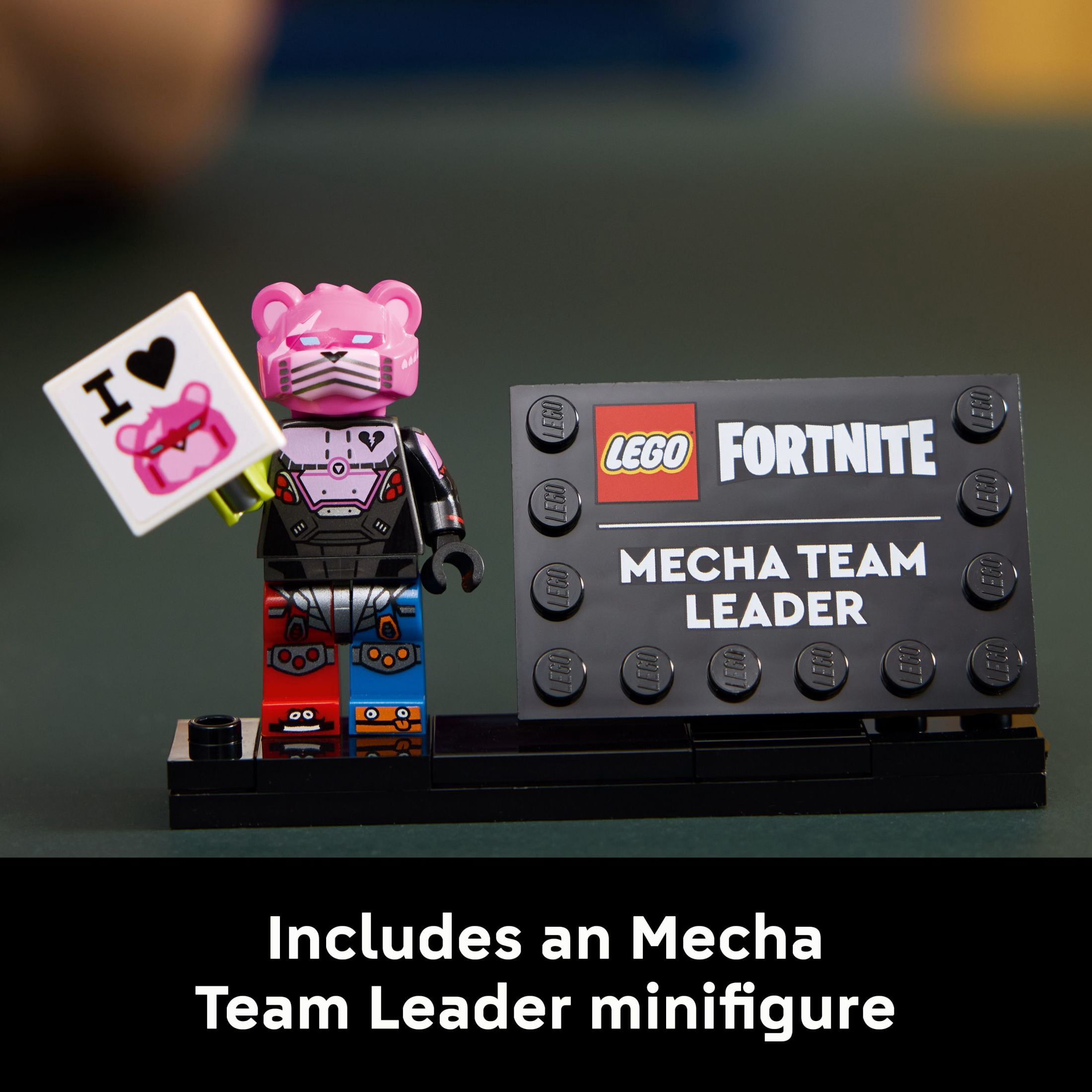 LEGO Fortnite Mecha Team Leader - Collectible Building Set for Adults - Gaming Room Décor - DIY Kit for Fortnite Fans - Includes Mecha Team Leader Minifigure - Great Video Game Gift - 77078