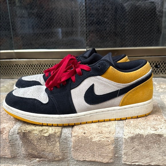 Jordan Nike Air Jordan 1 Low - Mens 10.5