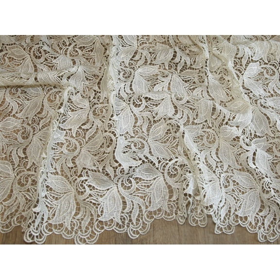 Minerva Heavy Guipure Lace Fabric Ivory - per yard