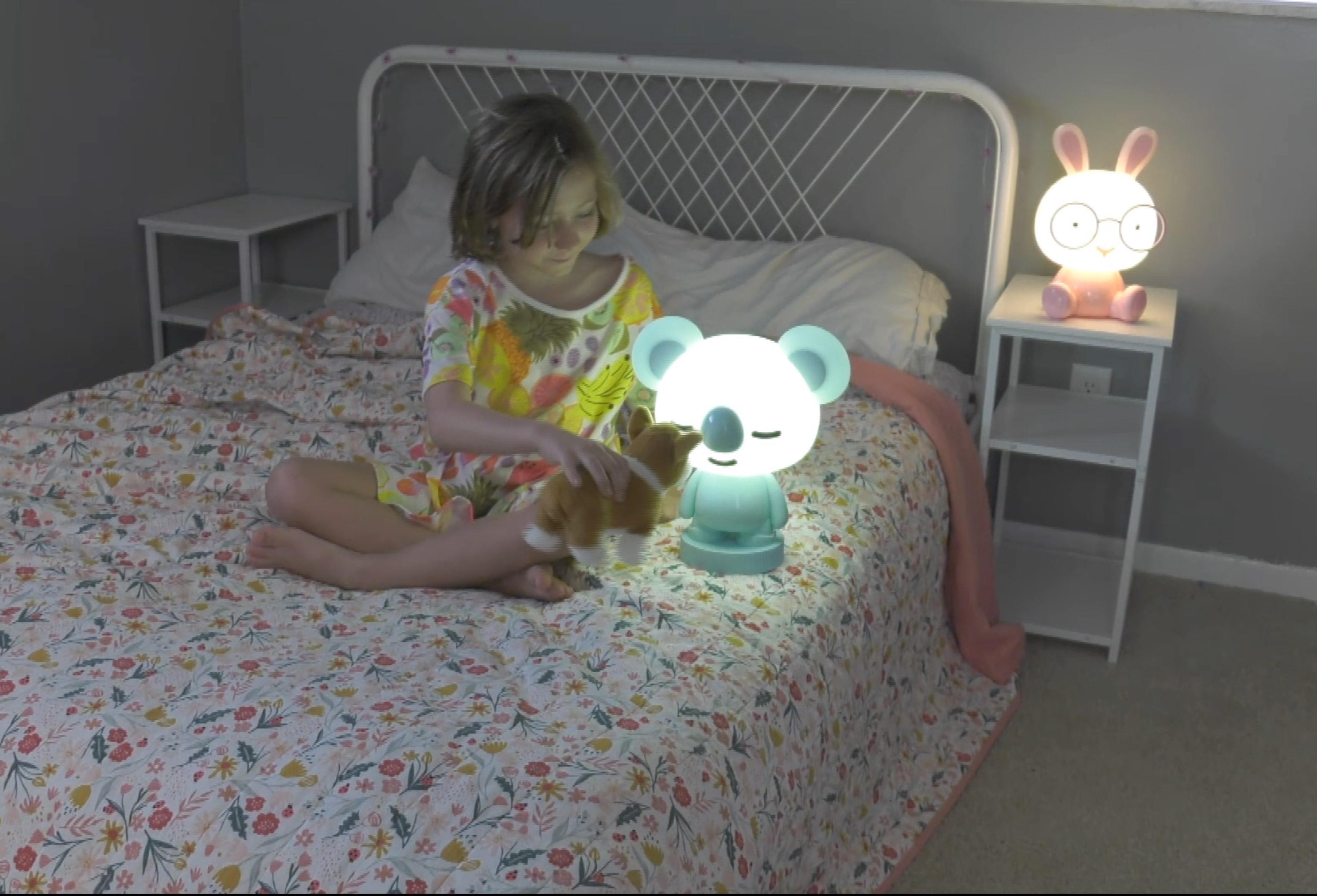 Lumi Pals Kid's Table lamp/ night light Pedestal Doggy