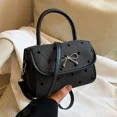 thumbnail image 4 of MBTI Elegante bolso de hombro para mujer, con bonito lazo de lunares, estilo coreano, informal, literario, exquisito, nuevo, estético, 4 of 5